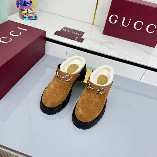 Gucci Crystal Embellished Patent Leather Loafers