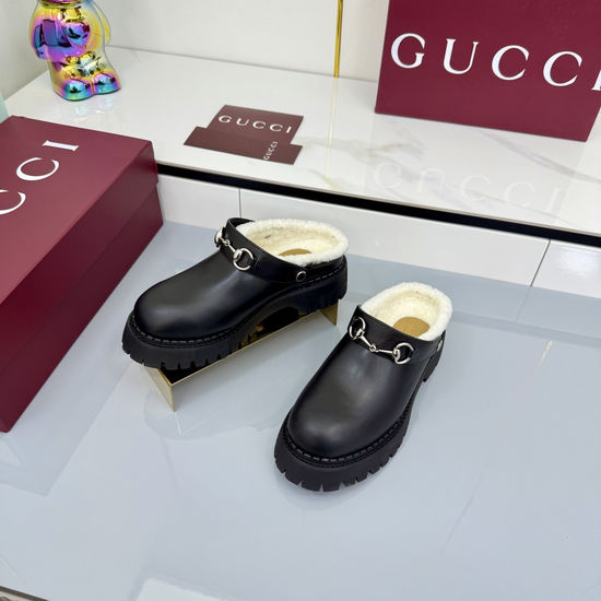 Gucci Crystal Embellished Patent Leather Loafers