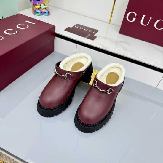 Gucci Crystal Embellished Patent Leather Loafers