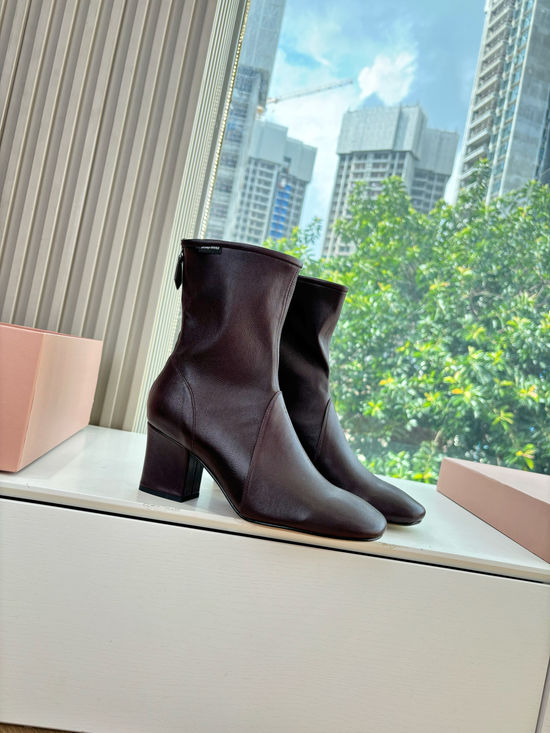 Miu Miu Soft Stretch Sheepskin Short Boots Cozy Casual Footwear