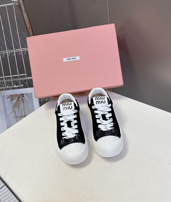 Miu Miu Bow Decorated Double Laces Vintage Leather Sneakers