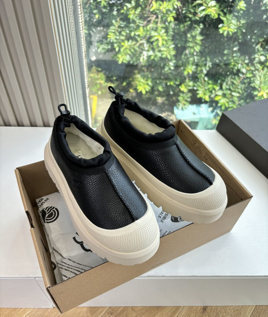 UGG Fleece Lined Genuine Leather Platform Slip On Shoes