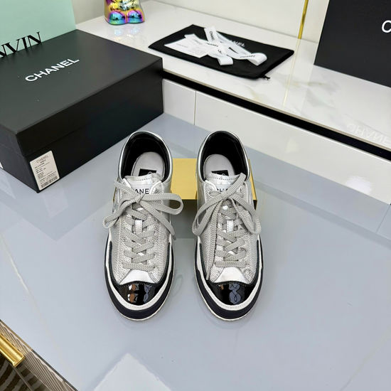 Chanel Premium Leather Casual Versatile Retro Training Sneakers