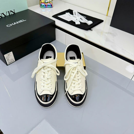 Chanel Premium Leather Casual Versatile Retro Training Sneakers