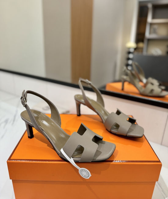 Hermes Classic Smooth Leather Mid Heel Daily Shoes