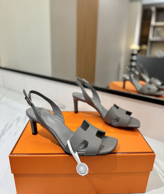 Hermes Classic Smooth Leather Mid Heel Daily Shoes