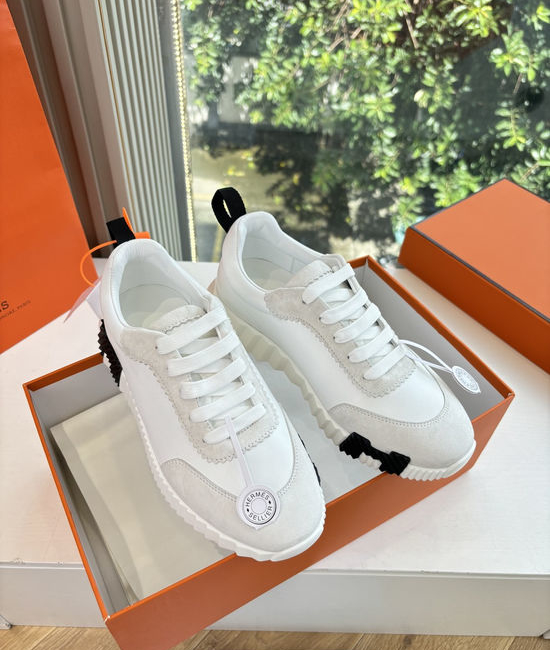Hermes Premium Leather Comfortable Versatile Casual Sneakers Fashionable
