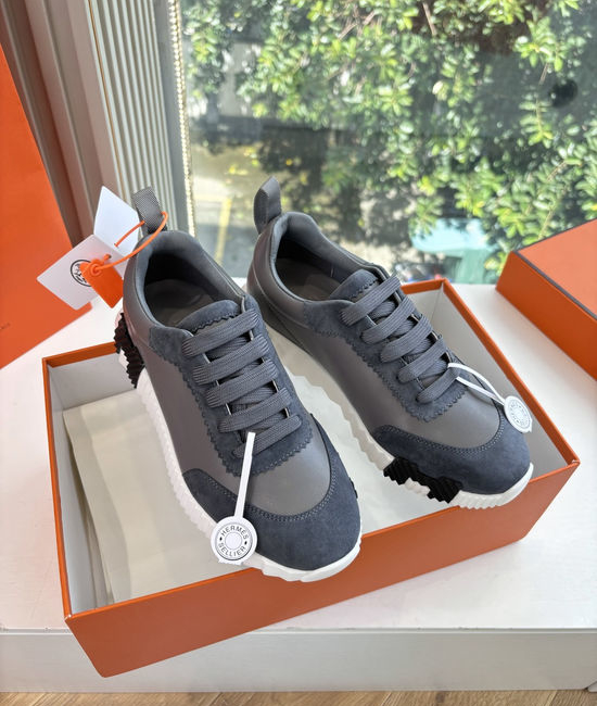 Hermes Premium Leather Comfortable Versatile Casual Sneakers Fashionable