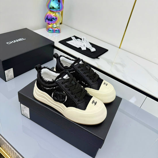 Chanel Classic Black and White Casual Board Shoes with Breathable Design