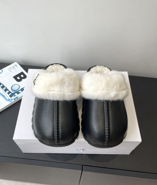 Loewe Shearling Lined Leather Clog Slippers Comfort Warm