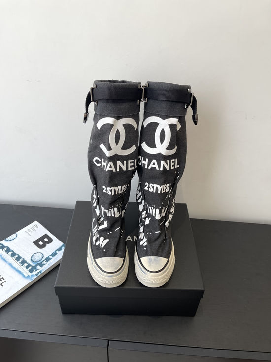 Chanel Vintage Graffiti Canvas High Top Casual Boots