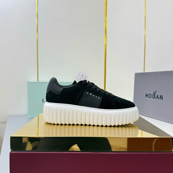 Tom Ford Premium Low-top Casual Sneakers With Retro Panel Design