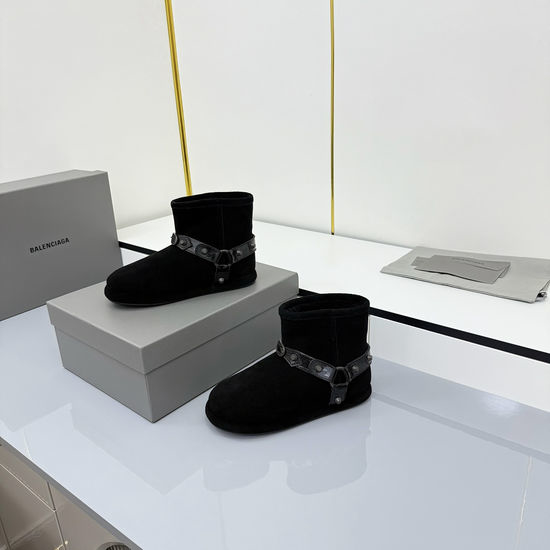 Balenciaga Warm Fluffy Winter Boots With Non-slip Rubber Sole