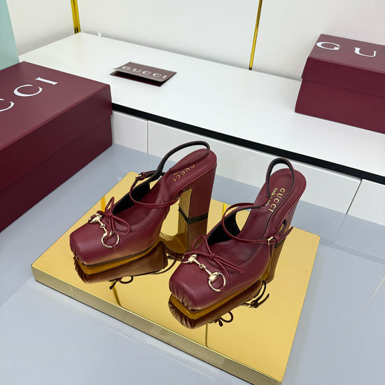Gucci Elegant Leather Bow Decor Block Heel Dress Shoes