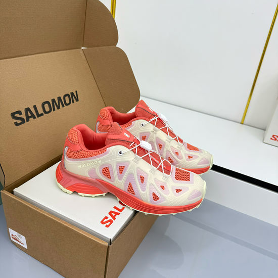 Alo Breathable Mesh Casual Sneakers with Cushioned Sole
