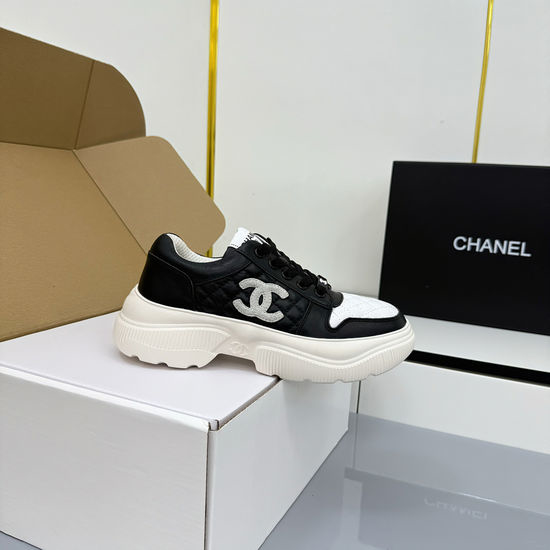 Chanel Classic Black and White Casual Board Shoes with Breathable Design