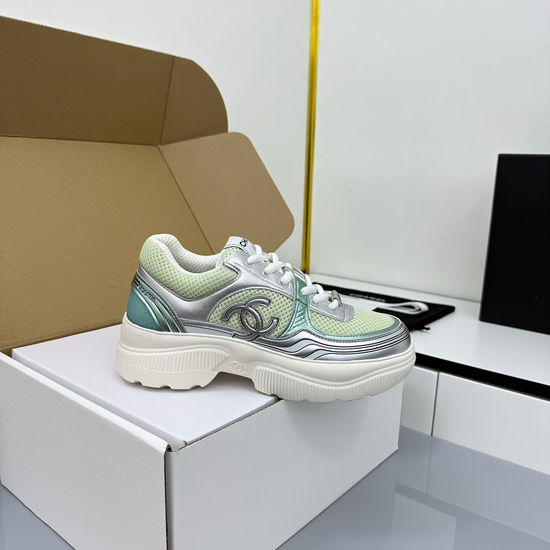Chanel Classic Black White Leather Casual Sneakers