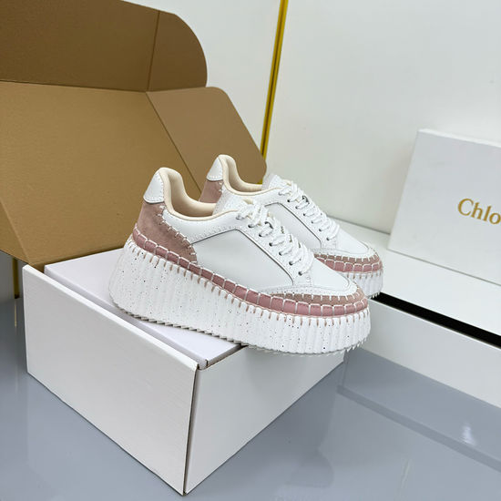 Loewe Breathable Leather Casual Sneakers with Cushioned Outsole