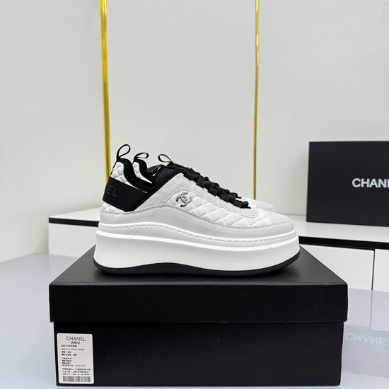 Chanel Comfortable Thick Sole Platform Casual Sports Sneakers