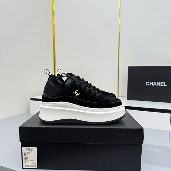 Chanel Comfortable Thick Sole Platform Casual Sports Sneakers