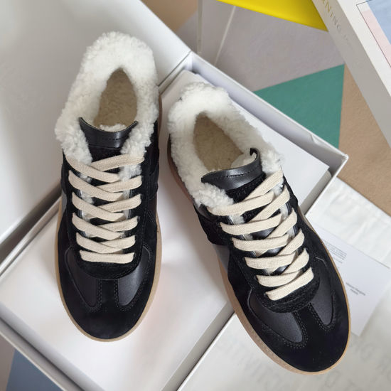 Maison Margiela MM6 Fleece Lined Leather Stitching Anti-slip Training Sneakers