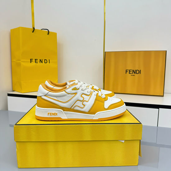 Fendi Vintage Stitching Design Casual Skateboarding Sneakers