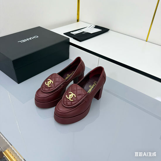 Chanel Elegant Block Heel Pumps Soft Lining Comfortable Wear