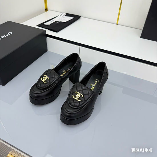Chanel Elegant Block Heel Pumps Soft Lining Comfortable Wear