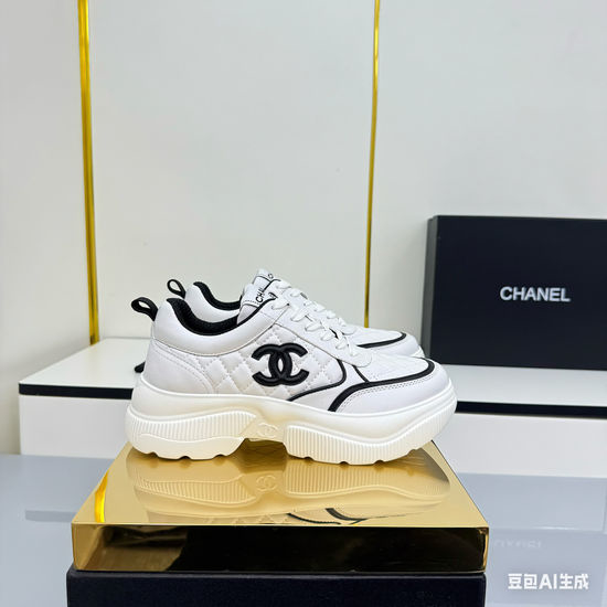 Chanel Classic Mixed Material Casual Sneakers For Daily Wear