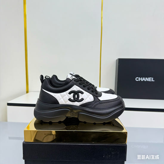 Chanel Classic Mixed Material Casual Sneakers For Daily Wear