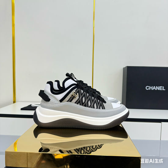 Chanel Premium Platform Casual Sports Sneakers Comfortable Versatile Shoes