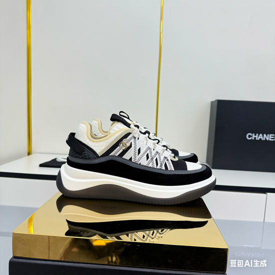 Chanel Premium Platform Casual Sports Sneakers Comfortable Versatile Shoes