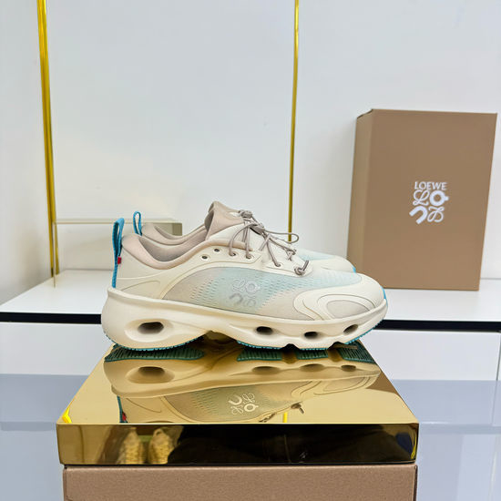 Loewe Lightweight Running Sneakers for Outdoor and City Activities