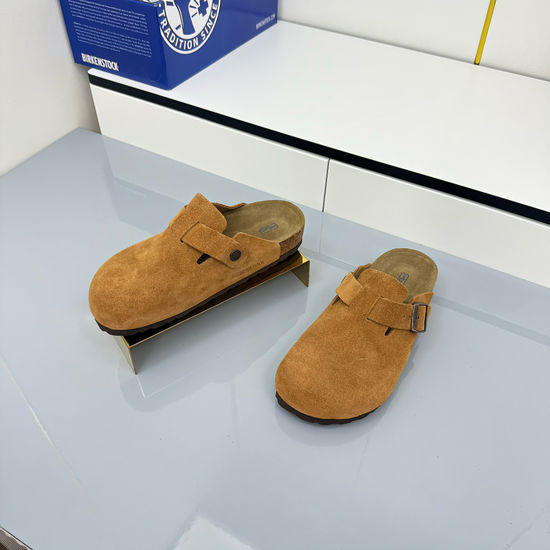 Birkenstock Casual Closed Toe Slip On Clogs For Daily Wear