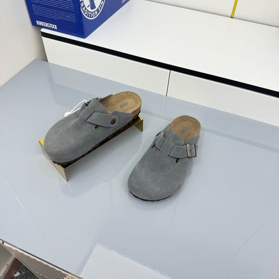 Birkenstock Casual Closed Toe Slip On Clogs For Daily Wear