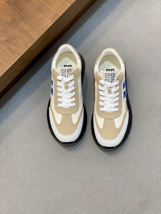 Givenchy Classic Low-top Casual Leather Sneakers with Logo Details