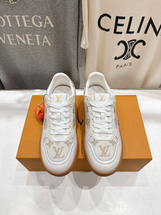 Louis Vuitton Thick Sole Casual Sneakers with Textured Non-Slip Sole