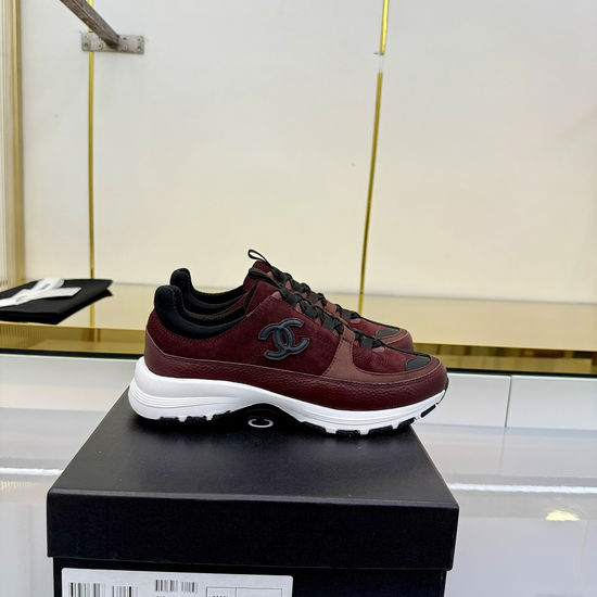 Chanel Classic Black and White Casual Sneakers with Soft Upper