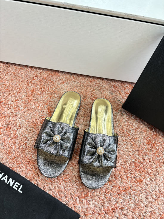 Chanel Metallic Leather Slides Comfortable Casual