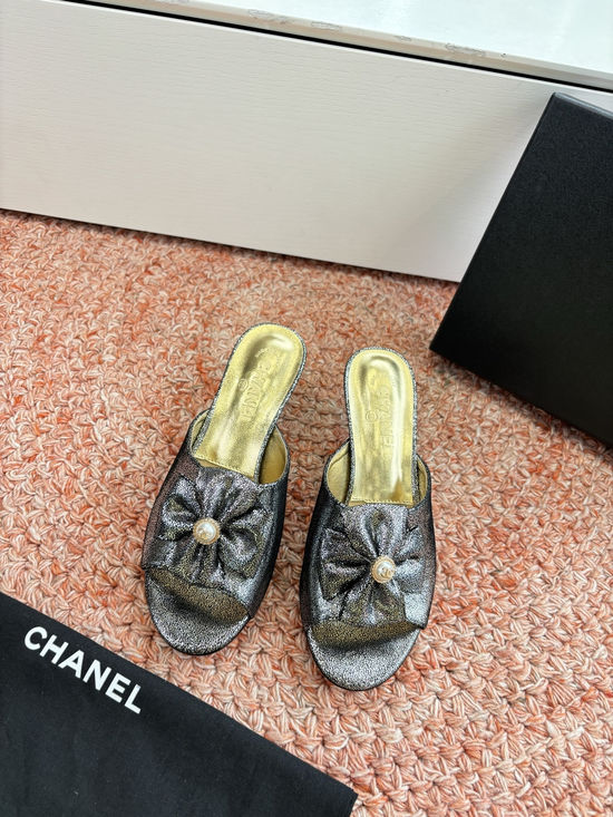 Chanel Metallic Leather Slides Comfortable Casual