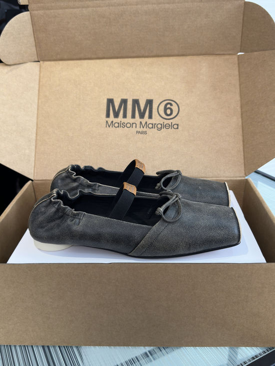 Maison Margiela Vintage Square Toe Bow Accent Leather Flat Shoes
