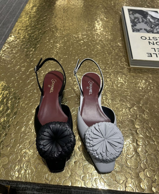 Chanel Wool Floral Embellished Flats Genuine Leather