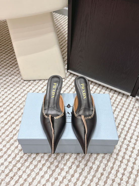 Prada Vintage Pointed Toe Bow Decor Low Heel Leather Mules