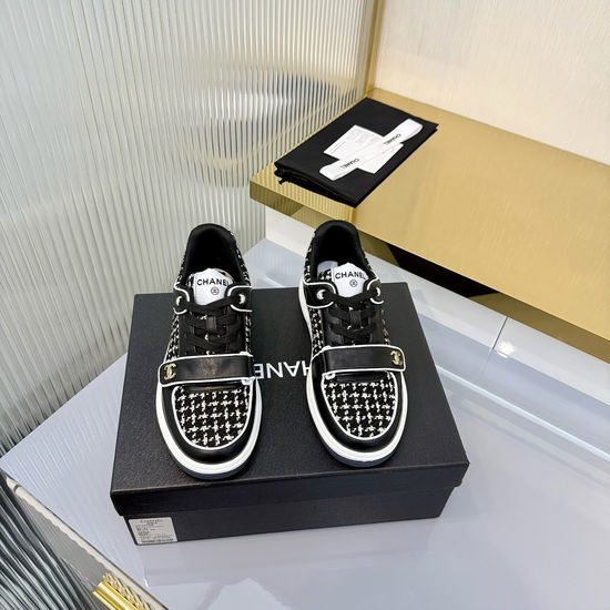 Chanel Two Tone Thick Sole Casual Leather Skate Sneakers