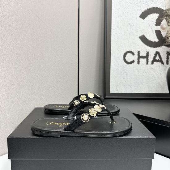 Chanel Premium Sheepskin Sandals Comfortable Lining Durable Sole Footwear