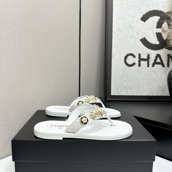 Chanel Premium Sheepskin Sandals Comfortable Lining Durable Sole Footwear