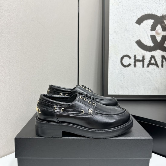 Chanel Vintage Chain Quilted Sheepskin Loafers Casual Comfortable Footwear