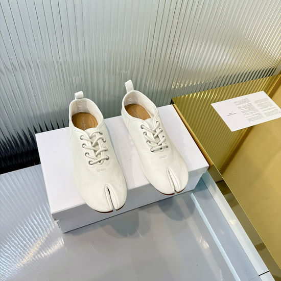 Maison Margiela MM6 Soft Split Toe Sheepskin Comfort Casual Shoes