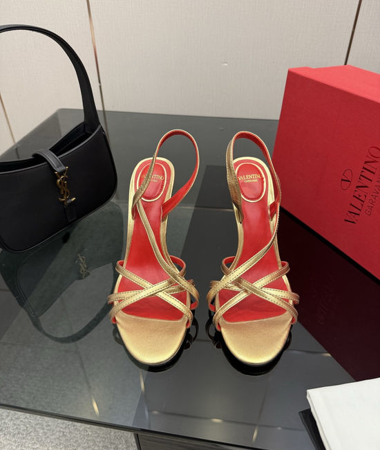 Valentino Stylish Classic Sandals Soft Upper Leg Lengthening