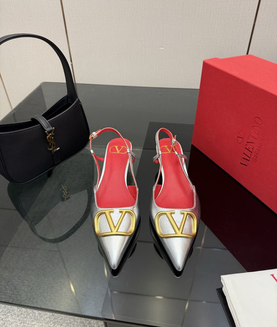 Valentino Bow Decor Low Heel Sandals Soft Sheepskin Insole Comfortable